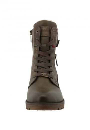 Зимние ботинки