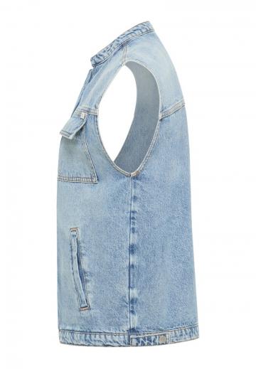 Джинсовая жилетка