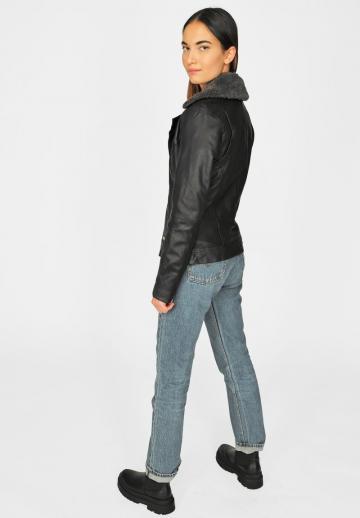 Кожаная куртка