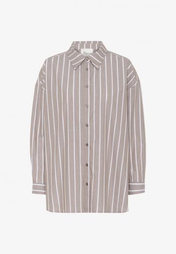 Длинная блузка