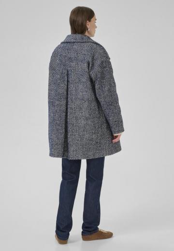 Короткое пальто