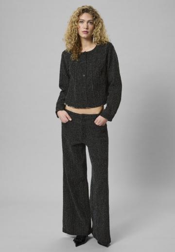 Короткая куртка