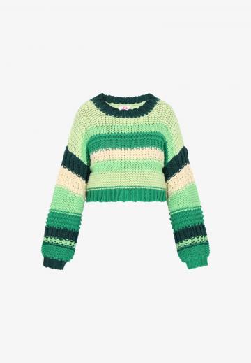 Пуловер в полоску