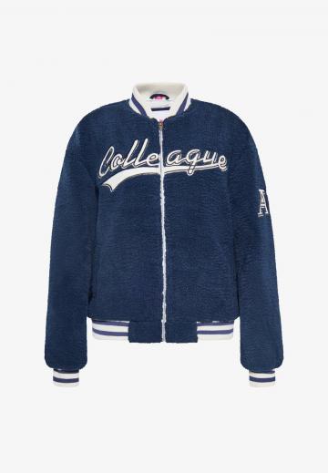 Флисовая куртка