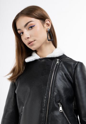 Кожаная куртка