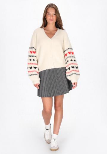 Жаккардовая вязаная кофта