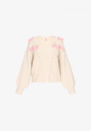 Пуловер с вырезом V