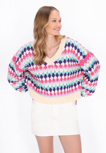 Пуловер с вырезом V