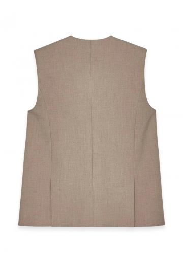 Длинный жилет