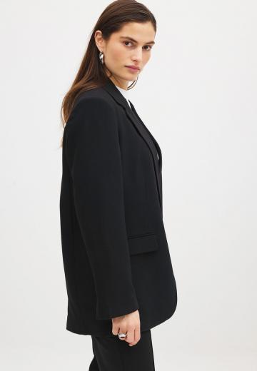 Длинный блейзер
