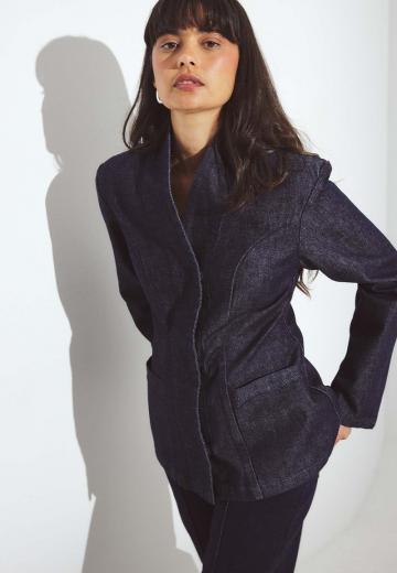 Джинсовая куртка