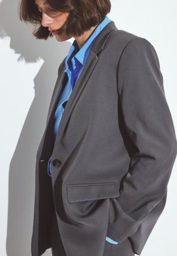 Короткое пальто