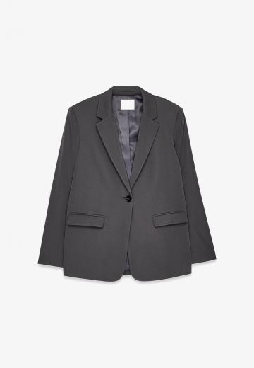 Короткое пальто