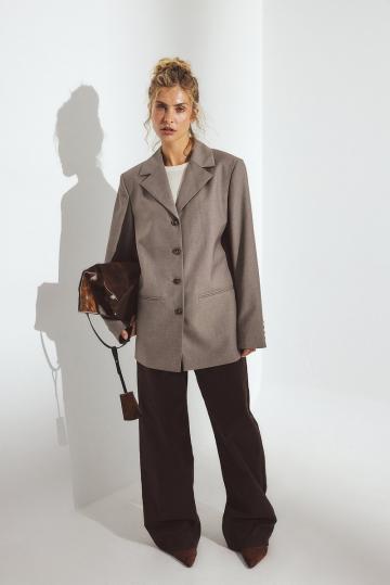 Короткое пальто