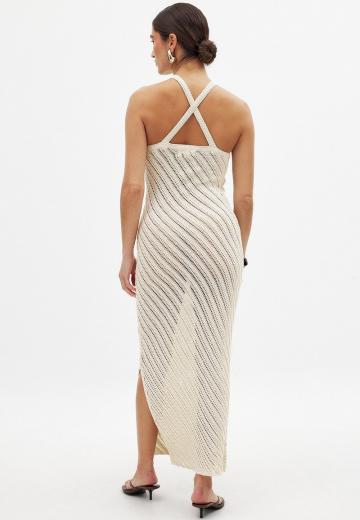 Вязаное платье