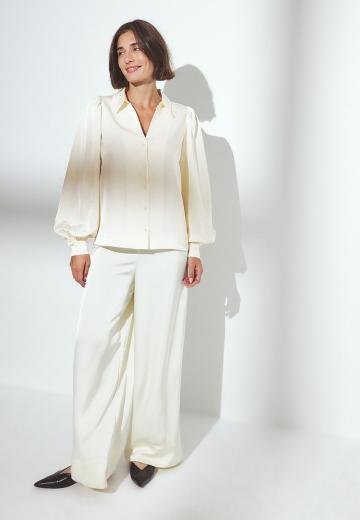 Атласная блузка