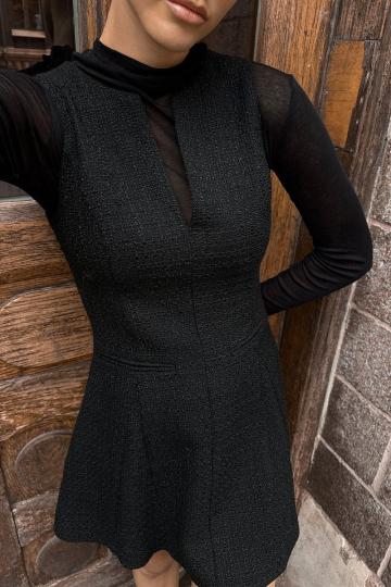 Короткое платье