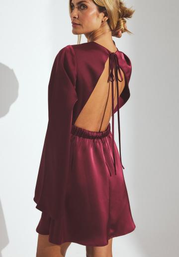 Короткое платье