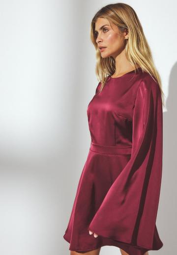 Короткое платье