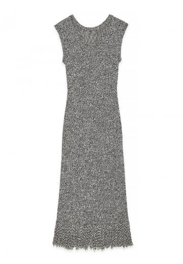 Вязаное платье