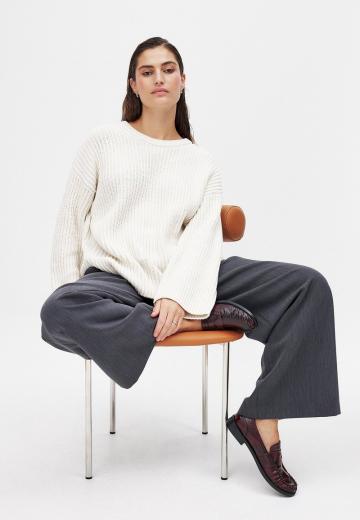 Длинный пуловер