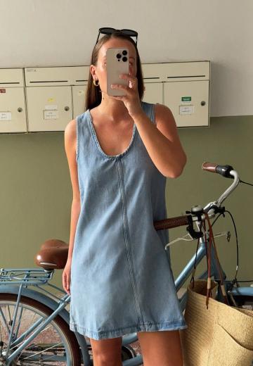 Джинсовое платье