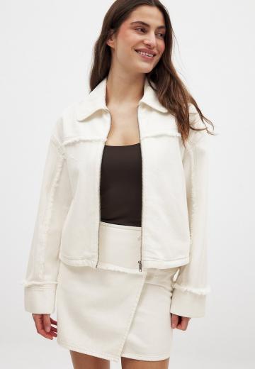 Джинсовая куртка