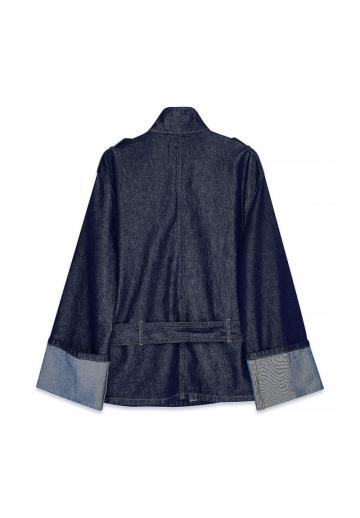 Джинсовая куртка