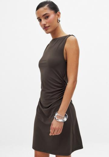 Платье футляр