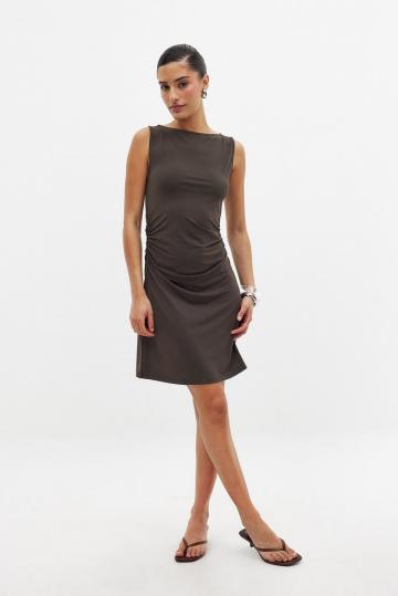 Платье футляр