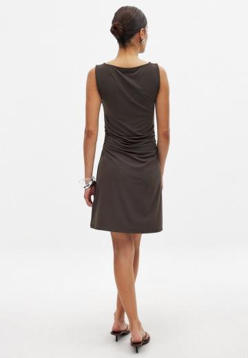 Платье футляр