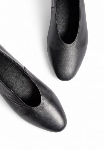 Спортивные балетки