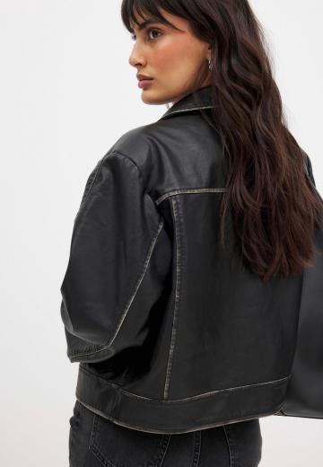 Короткая куртка