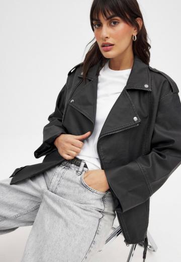 Байкерская куртка