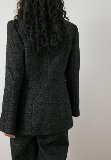 Короткое пальто