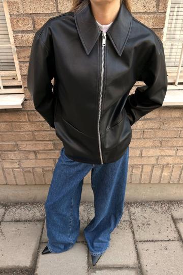 Кожаная куртка