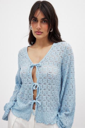 Вязаная кофта