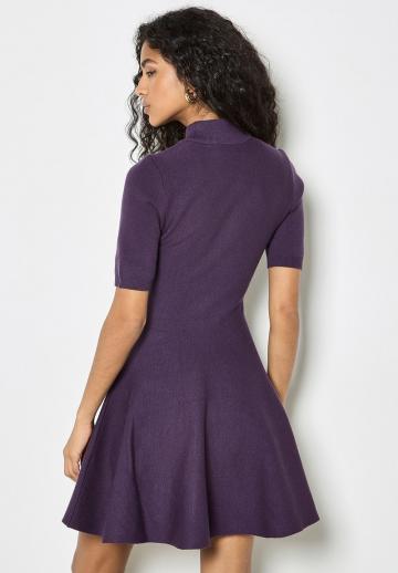 Вязаное платье