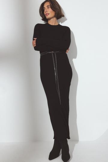 Вязаное платье