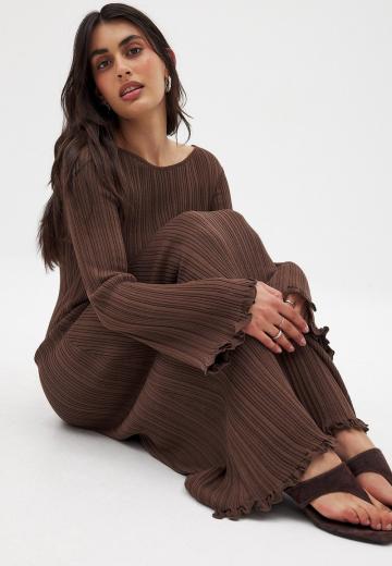 Вязаное платье