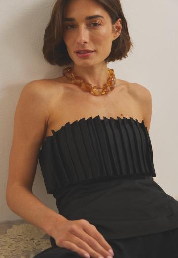 Топ без бретелек