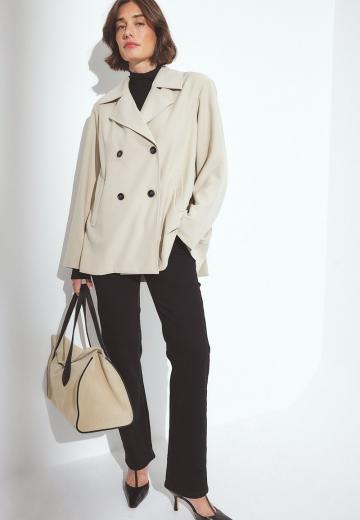 Короткое пальто