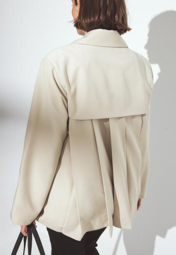 Короткое пальто