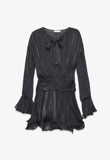 Короткое платье