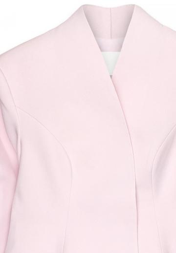 Короткое пальто