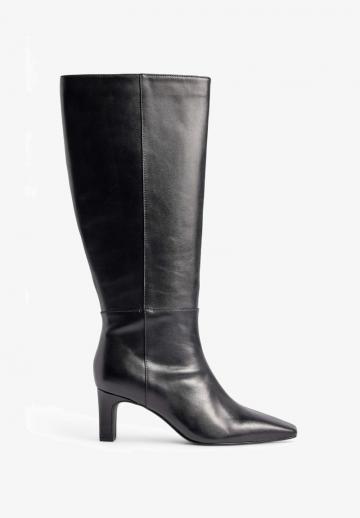 Широкие сапоги