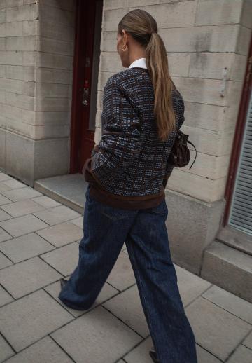 Жаккардовая вязаная кофта