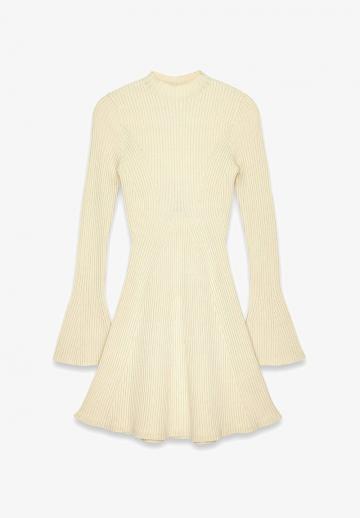 Вязаное платье