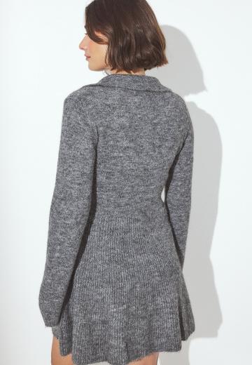 Вязаное платье