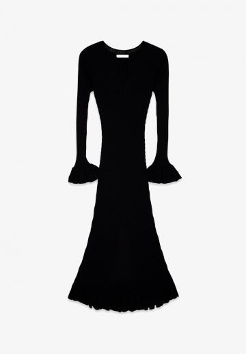 Вязаное платье